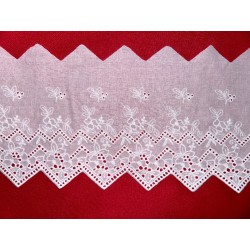 Broderie kant wit